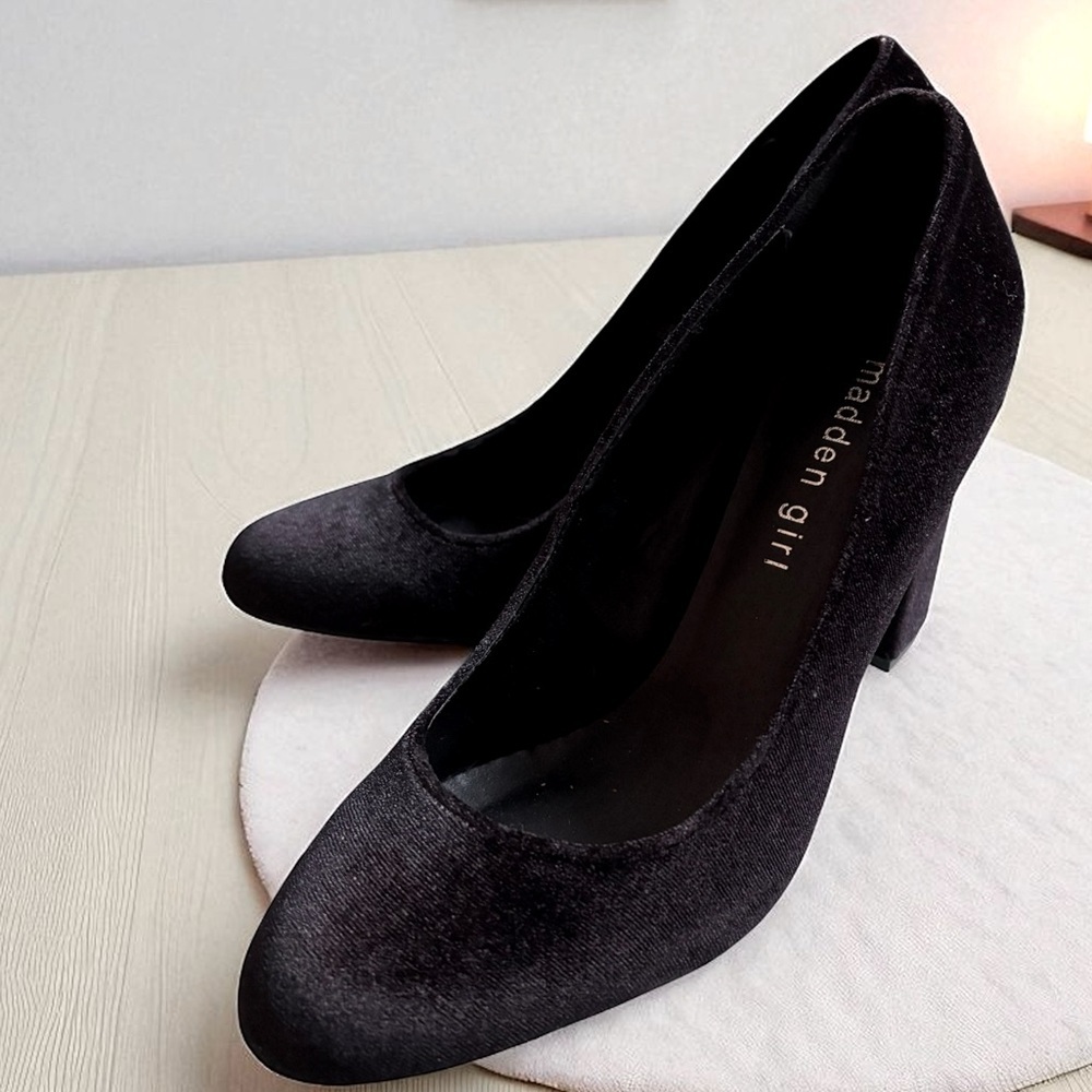 MADDEN GIRL (7.5) Buenos Black Fabric Pumps Round Toe - Picture 2 of 15
